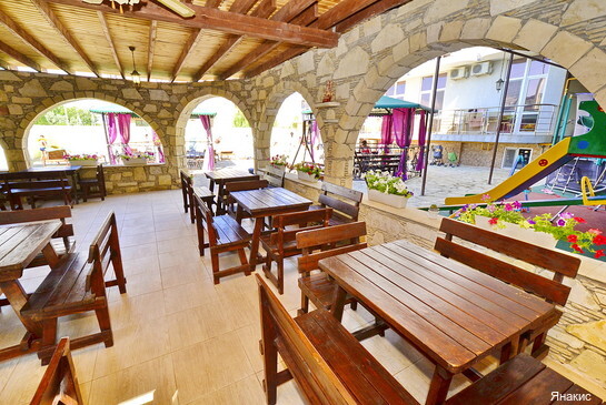 Фото отеля 3