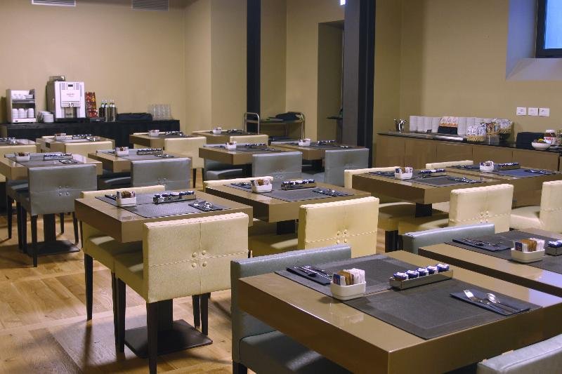 Фото C-hotels Joy