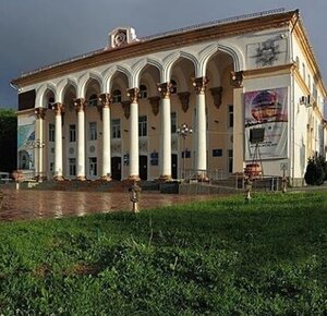 City Cultural Center (Taraz, General Rahymov kóshesi, 55), casa de la cultura