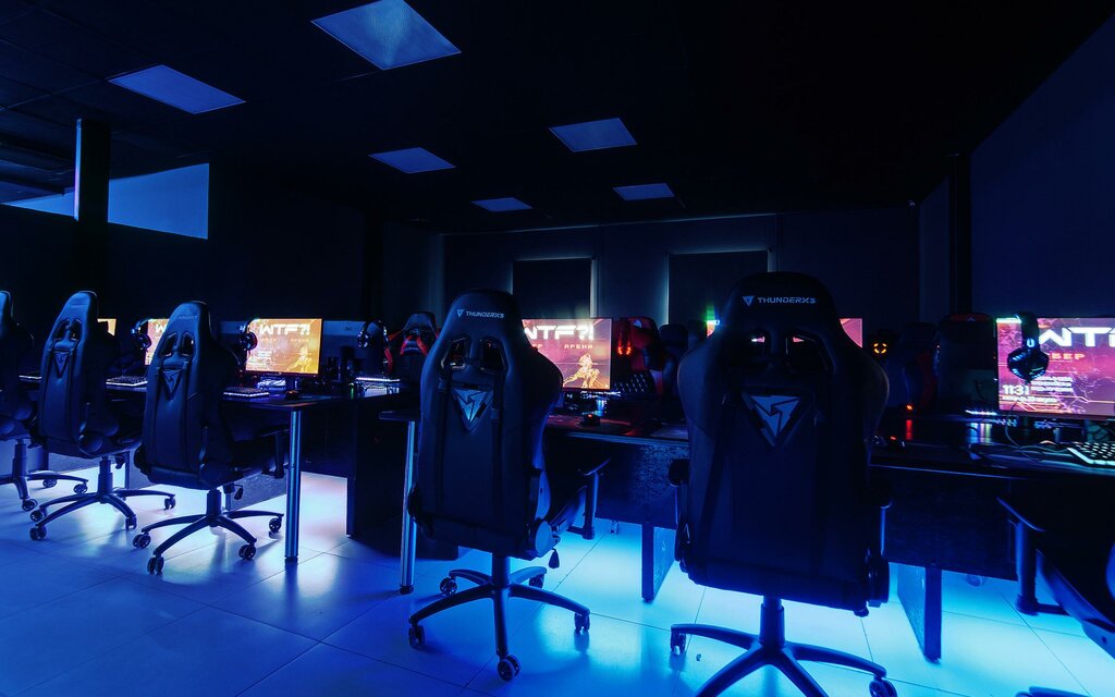 مقاهي للألعاب الإلكترونية Cyber arena Wtf! ، موسكو، صورة