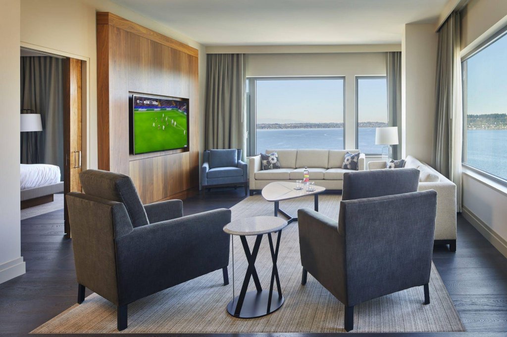 Фото Hyatt Regency Lake Washington at Seattle’s Southport