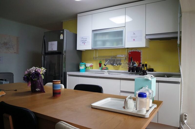 Фото Kimchee Guesthouse Downtown