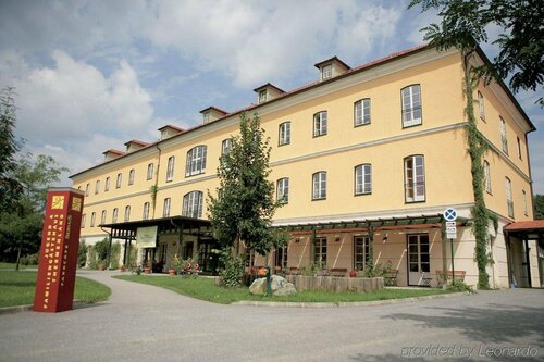 Внешний вид отеля Jufa Hotel Fürstenfeld в Фюрстенфельде, фото 1