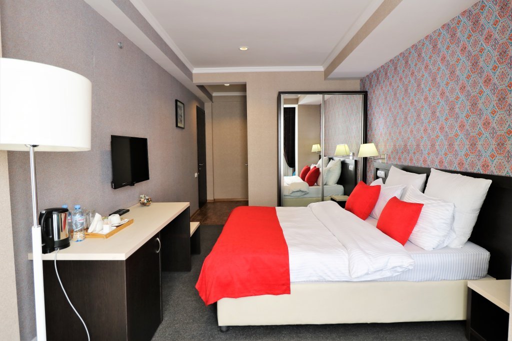 Фото East Gate Boutique Hotel