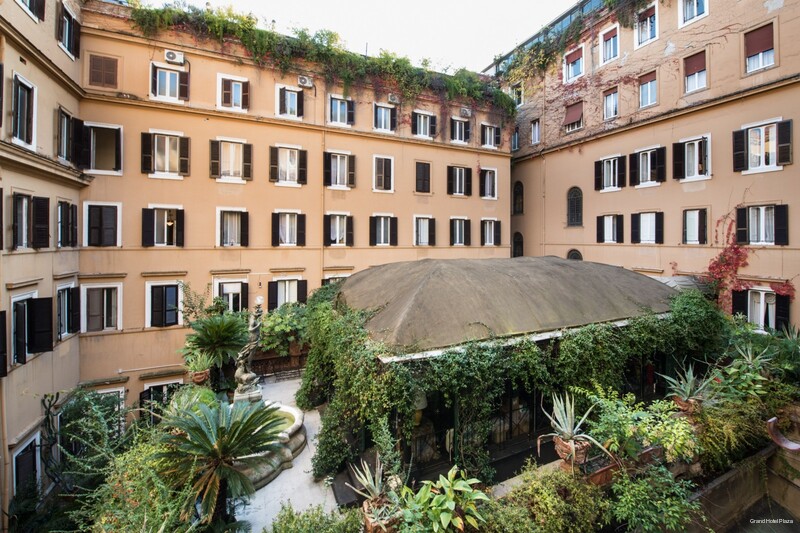 Фото Grand Hotel Plaza