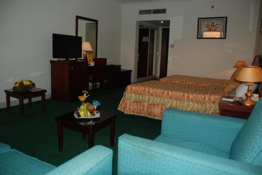 Фото Grand Pyramids Hotel