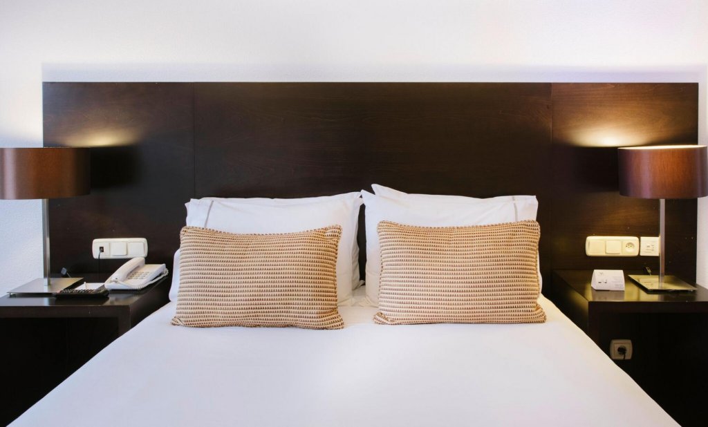 Фото Rafaelhoteles Atocha