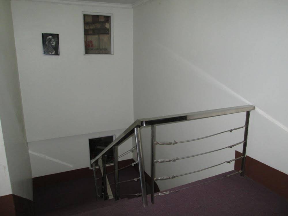 Фото Royal Crown Hotel