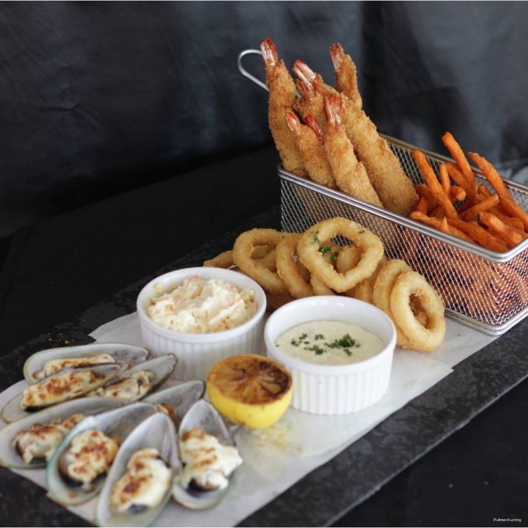 Фото Pullman Kuching