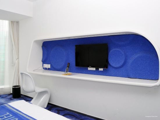 Фото Guangzhou Planet Hotel