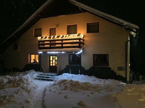 Гостиница Pension Tofalvi в Харгите