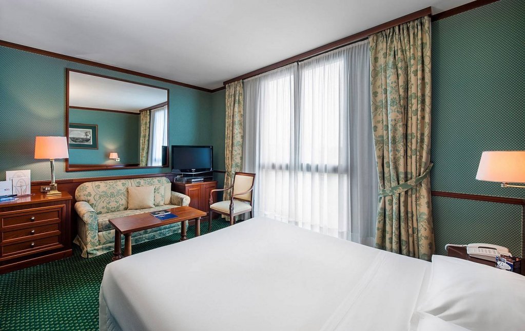 Фото Leonardo Hotel Milan City Center