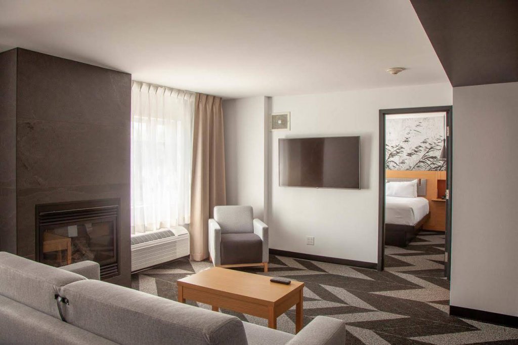 Фото DoubleTree by Hilton Quebec Resort