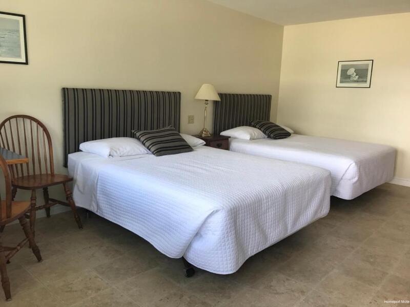 Фото The Homeport Motel