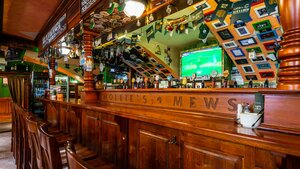 Irish Pub Mollie's Mews (Saint Petersburg, Bolshaya Konyushennaya Street, 5), bar, pub