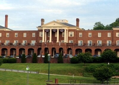 Фото Natural Bridge Hotel, Trademark Collection by Wyndham