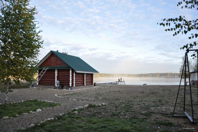 Фото У озера