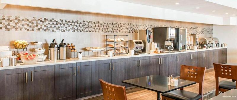 Фото Quality Hotel Dorval Aeroport