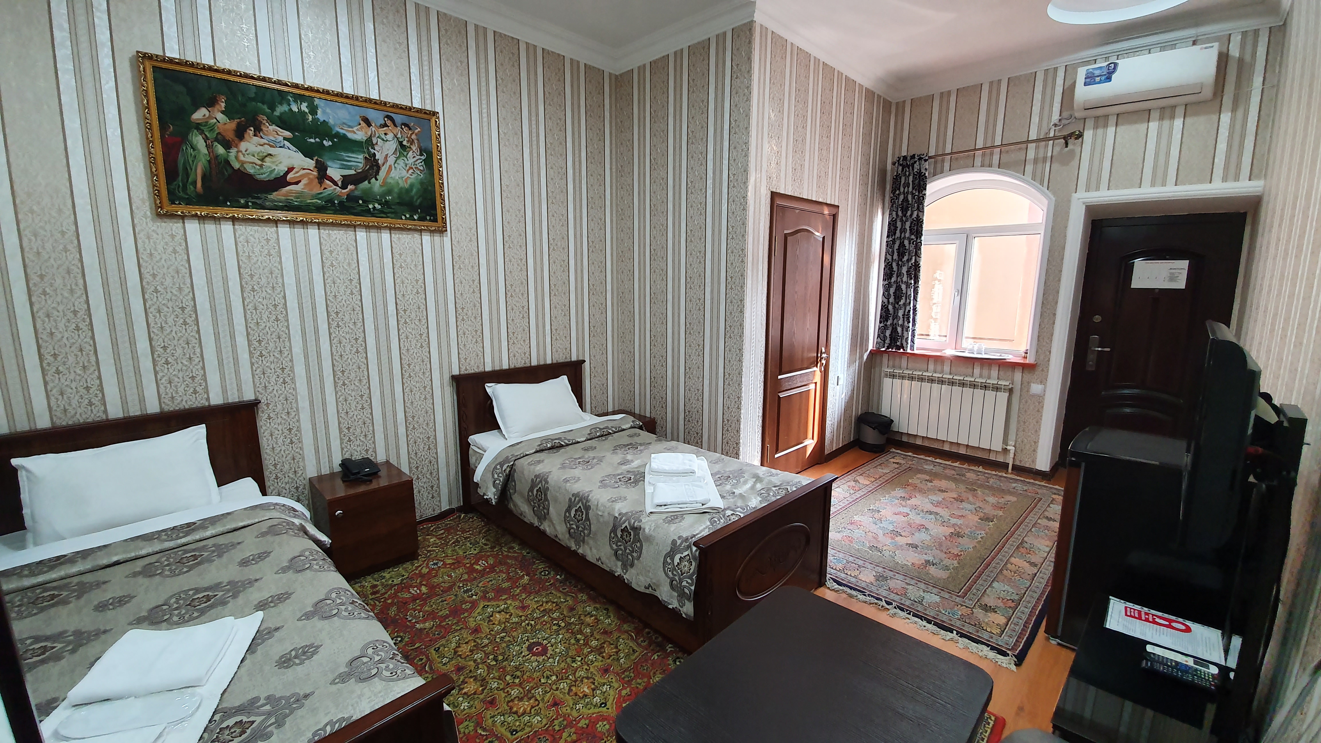 Фото Sarbon Hotel