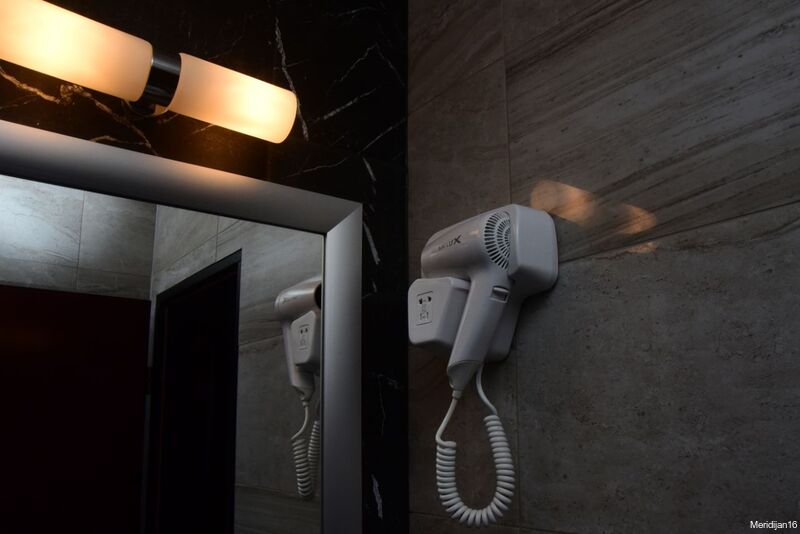 Фото Hotel Meridijan16