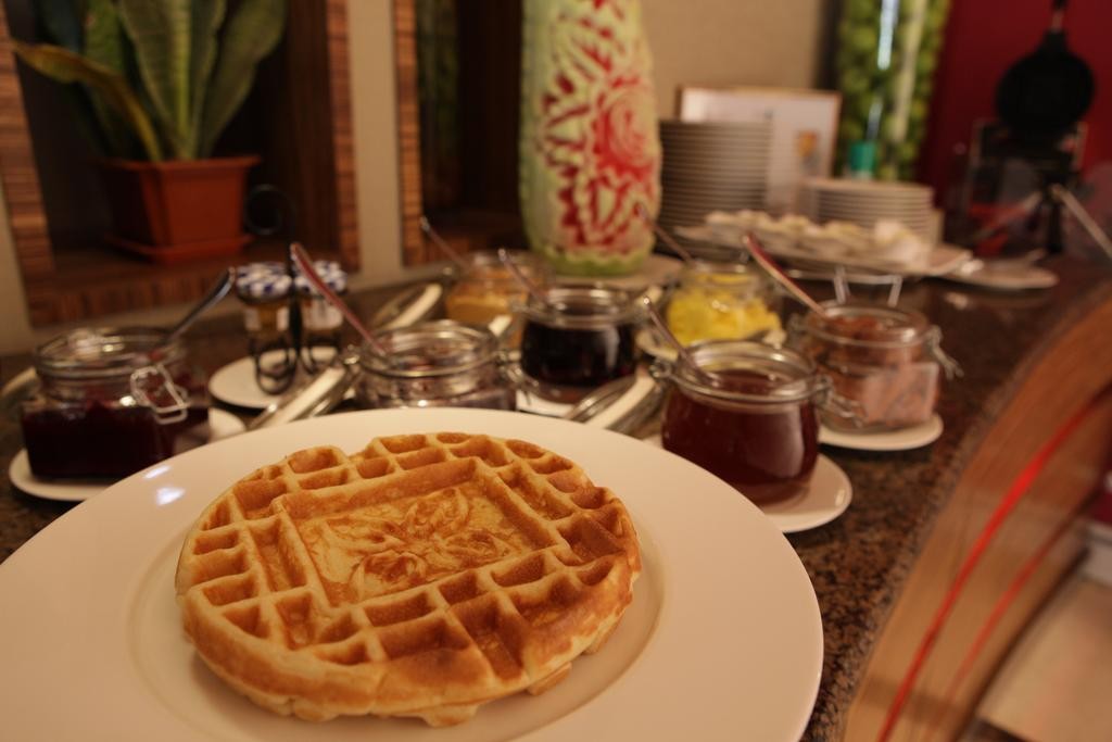 Фото Hilton Garden Inn Riyadh Olaya