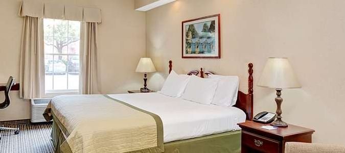 Фото Baymont by Wyndham Jacksonville/Butler Blvd