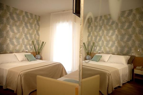 Фото Hotel Montecarlo