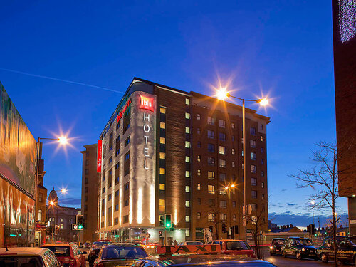 Внешний вид отеля ibis Belfast City Centre Hotel в Белфасте, фото 1