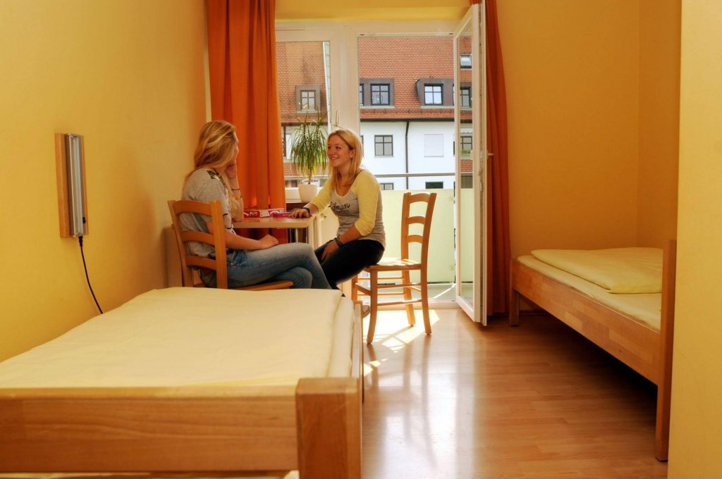 Фото Djh Jugendherberge Augsburg