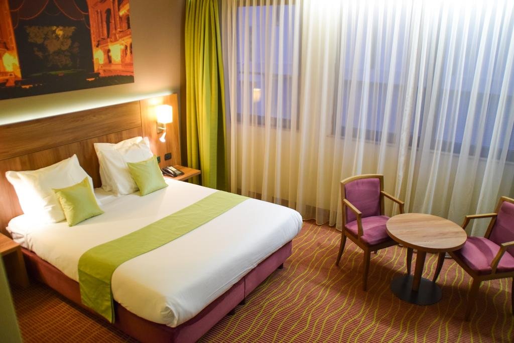 Фото Hotel Opera