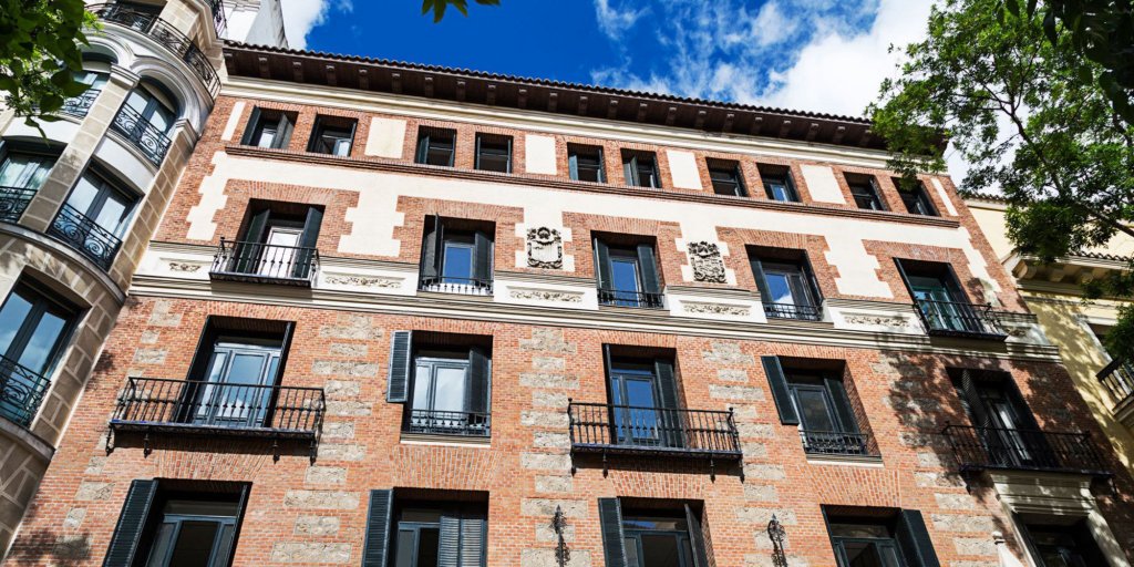 Фото One Shot Fortuny 07