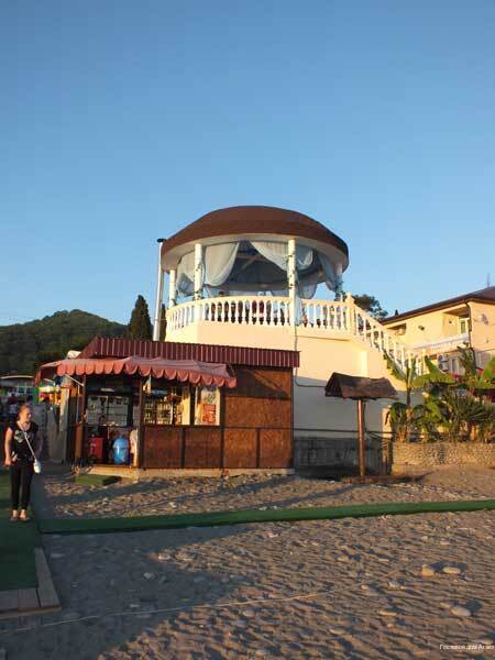 Фото отеля 1