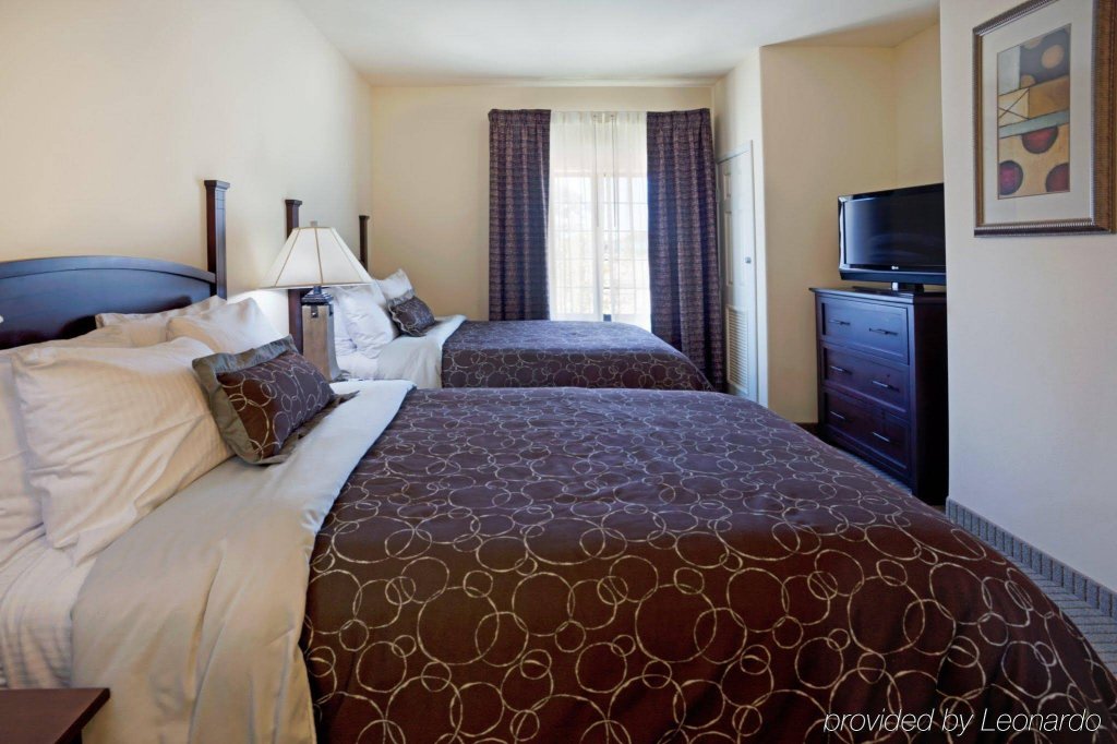 Фото Staybridge Suites Austin Nw, an Ihg Hotel
