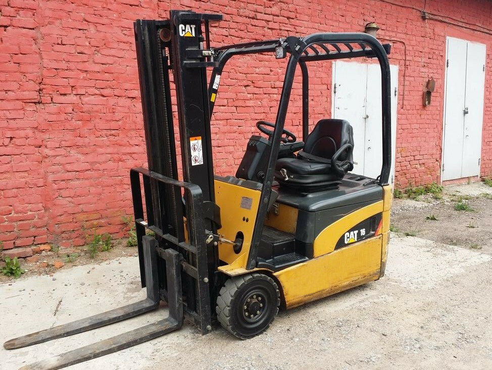 معدات مستودعات Premium Spectekhnika, forklift truck ، موسكو ومحافظة موسكو، صورة