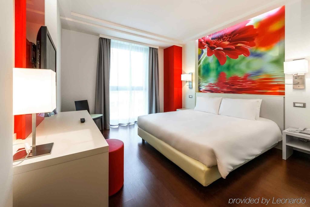 Фото отеля 4