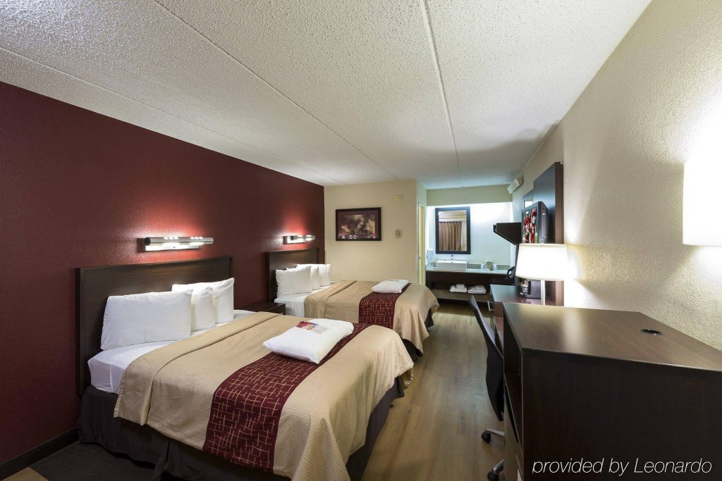 Фото Red Roof Inn Plus+ University at Buffalo - Amherst