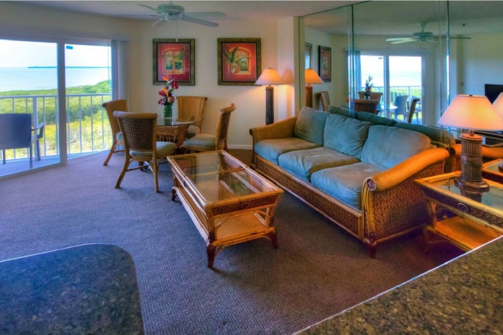 Фото Ocean Pointe Suites at Key Largo