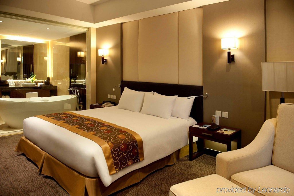 Фото Hyatt Regency West Hanoi