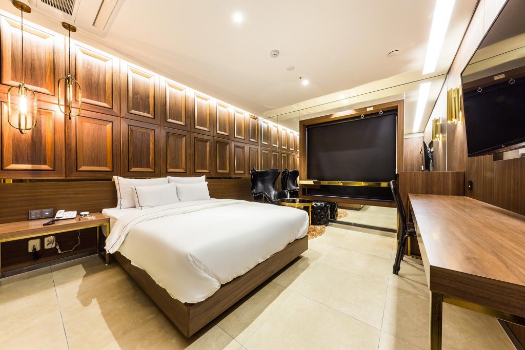 Фото Forestar Hotel 2