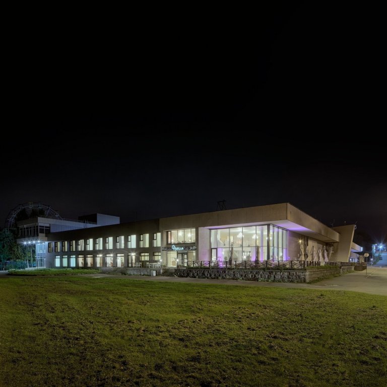 Фото Фрегат