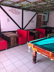 БирБухин (posyolok Dobrinka, Oktyabrskaya ulitsa, 46), bar, pub
