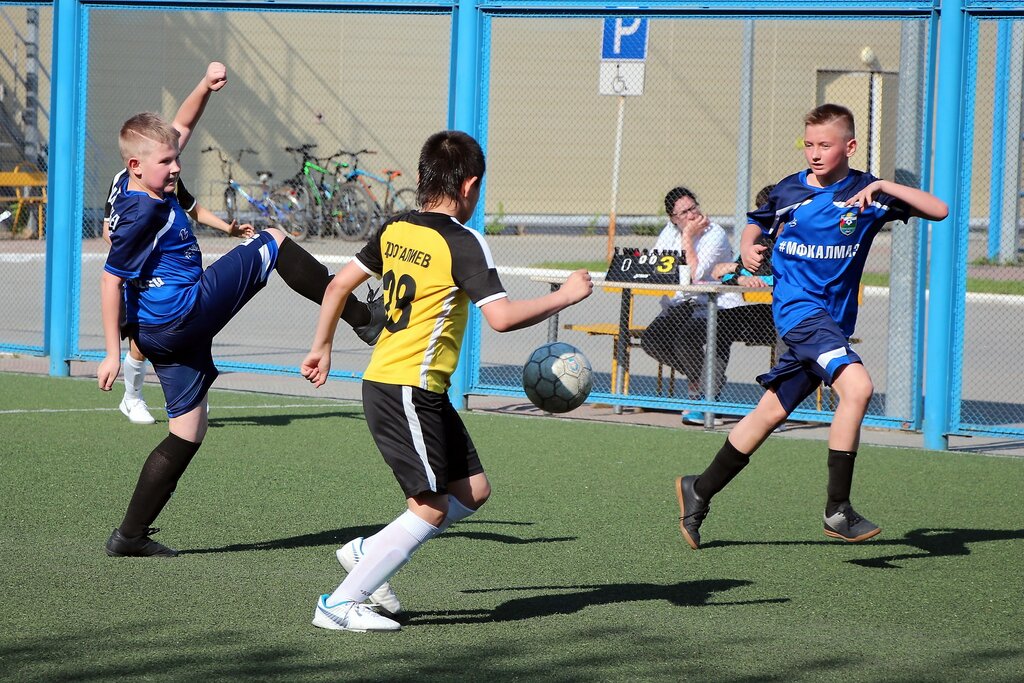 Escuela deportiva Children's football school Almaz, , foto