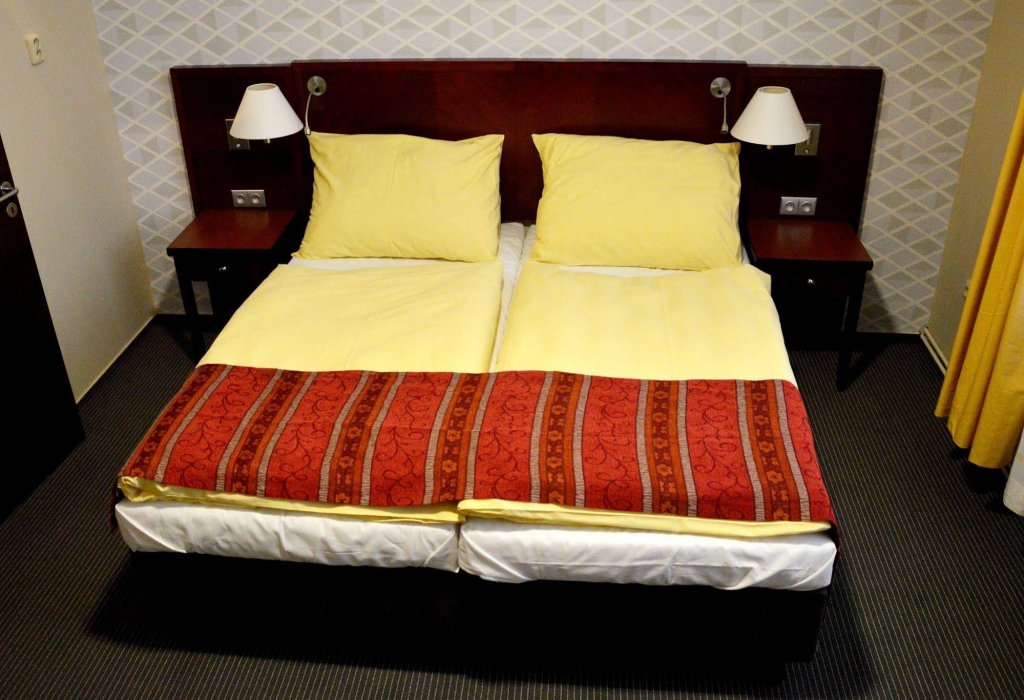 Фото Pension Falconi