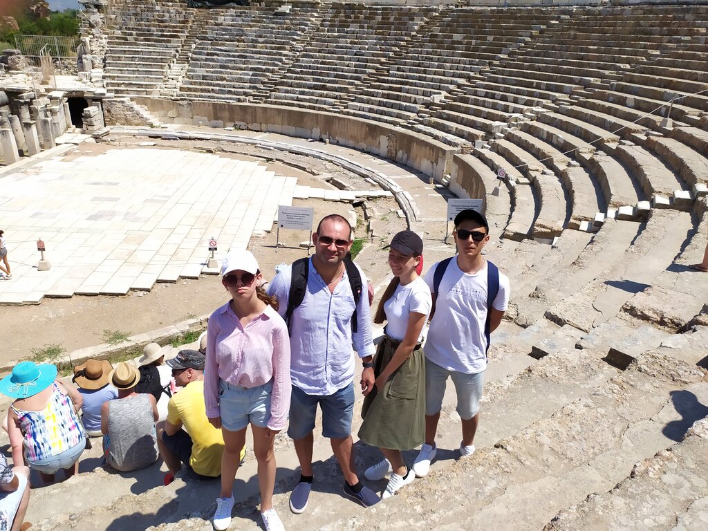 Театр в турции