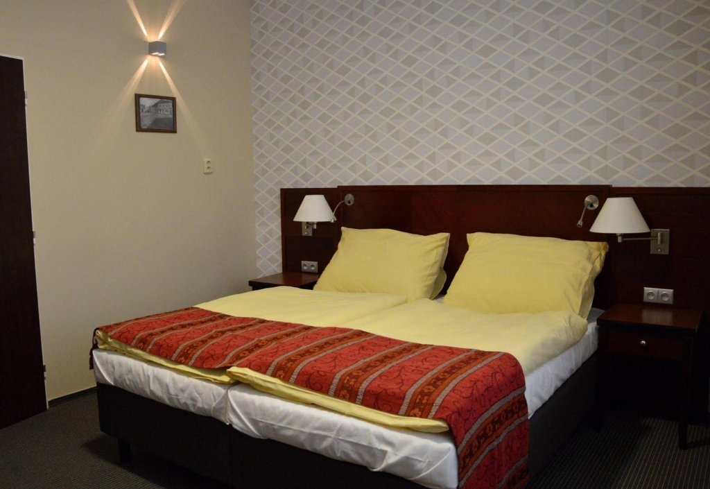 Фото Pension Falconi