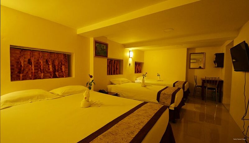 Фото отеля 2