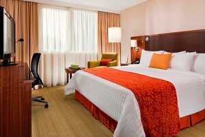 Courtyard by Marriott Paris Arcueil (Arcueil, Avenue du Président Salvador Allende, 6) ، فندق
