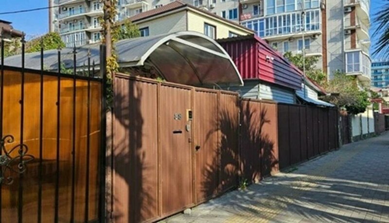 Гостевой дом на Просвещения 88 в Адлере