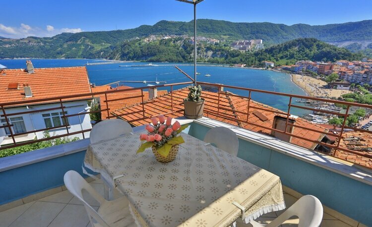 Short-term housing rental Captain Terrace Day Trip, Amasra, photo