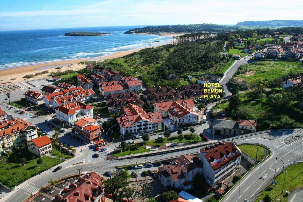 Hotel Hotel Bemón Playa, Cantabria, photo